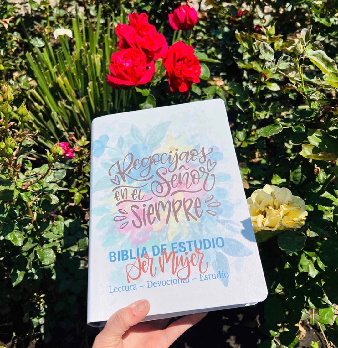 Biblia de Estudio Ser Mujer